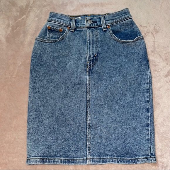 Levi’s skirt size W23 - Picture 2 of 14